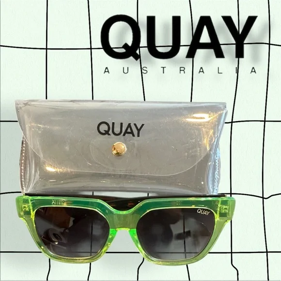 Quay Two-tone Wayfairer-Style Sunnies - Picture 1 of 7